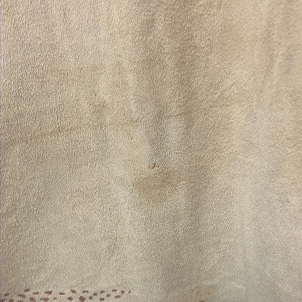 Chic Beige Cape With Patterned Design - image 3